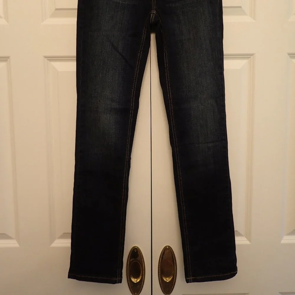 WHBM 💕 Dark Wash Denim Jeans NWT.       Inseam 32”, waist,length 40” - Picture 4 of 9